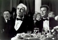 Tommy Lee Jones, Robert Wuhl - Cobb