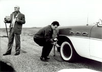 Tommy Lee Jones, Robert Wuhl - Cobb