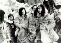 Lou Diamond Phillips, Jennifer Tilly - Shadow of the Wolf