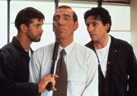 Stephen Baldwin, Pete Postlethwaite, Gabriel Byrne - The Usual Suspects