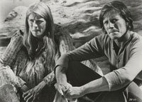 Candice Bergen, Peter Strauss - Soldier Blue