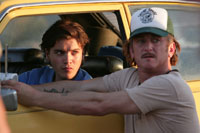Emile Hirsch, Sean Penn - Into the Wild