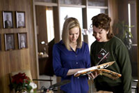 Renee Zellweger, Siobhan Fallon Hogan - New in Town