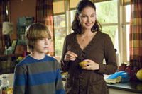 Chase Ellison, Ashley Judd - Tooth Fairy