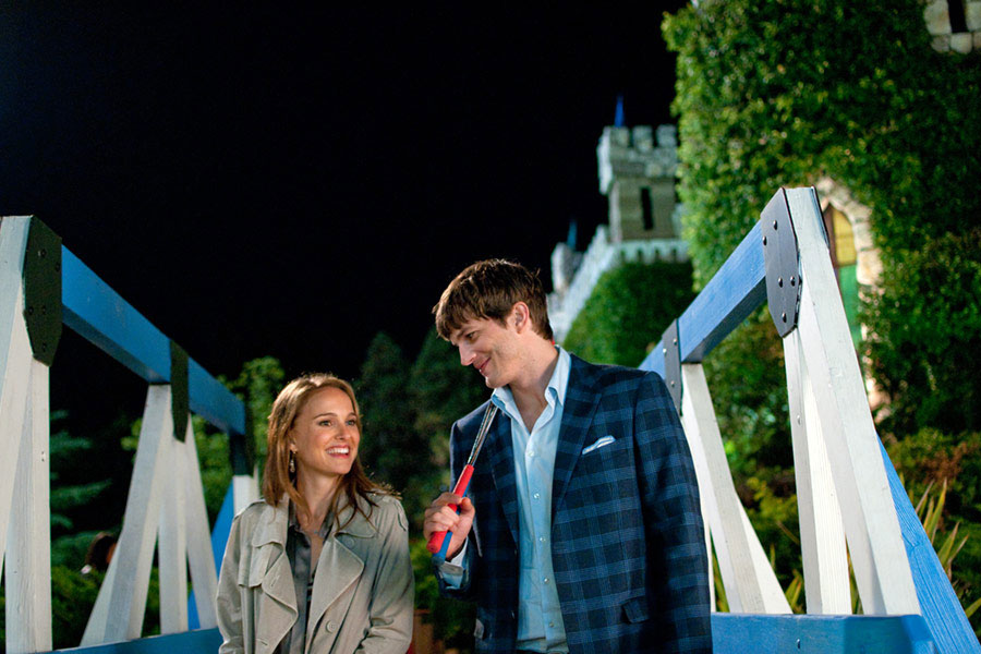 No Strings Attached (2011) - Photographs.