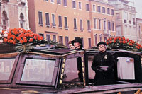 Julie Christie, Hilary Mason, Clelia Matania - Don't Look Now