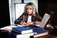 Julie Walters - Educating Rita