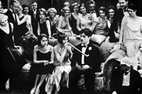 Charles Chaplin, Al Ernest Garcia - City Lights