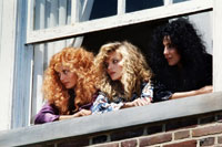  Cher, Susan Sarandon, Michelle Pfeiffer - The Witches of Eastwick