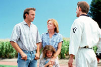 Kevin Costner, Gaby Hoffmann, Amy Madigan, Dwier Brown - Field of Dreams