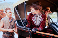 Russell Crowe, Charlotte Rampling, John Lee - Hammers Over the Anvil