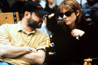 Elizabeth Hurley, Kelly Makin - Mickey Blue Eyes