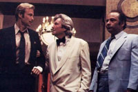 Jon Voight, Bert Remsen, Burt Young - Lookin' to Get Out