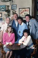 Ted Danson, Kelsey Grammer, George Wendt, Rhea Perlman, John Ratzenberger, Nicholas Colasanto - Cheers