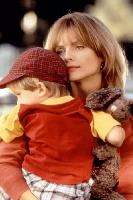 Michelle Pfeiffer, Michael McElroy - The Deep End of the Ocean