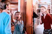 Michelle Pfeiffer, Colleen Rennison, Jake Sandvig - The Story of Us